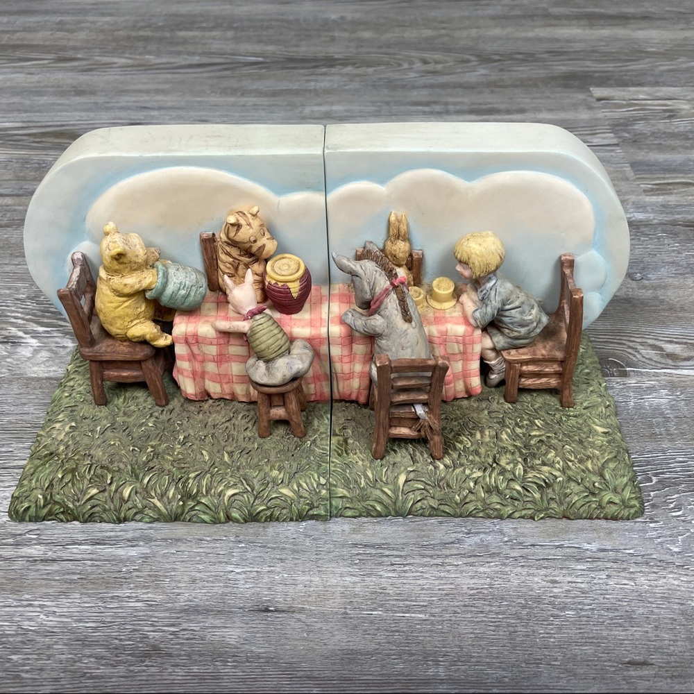 Classic Winnie the Pooh Charpente Pooh's Picnic Party Bookends RARE